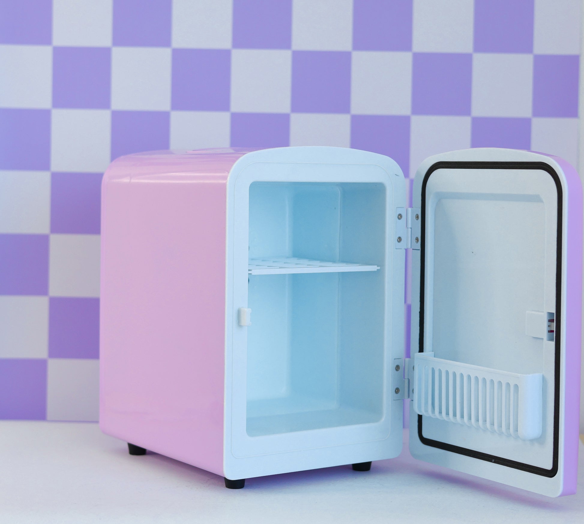 Cool Girl Fridge – pastel lilac lavender mini skincare fridge
